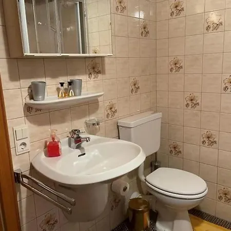 Zenker شقة *